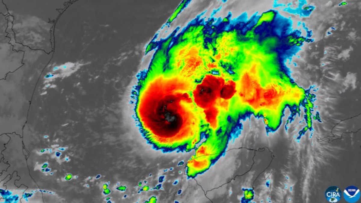NOAA satellite view of Hurricane Isaias approaching the northern Gulf Coast
