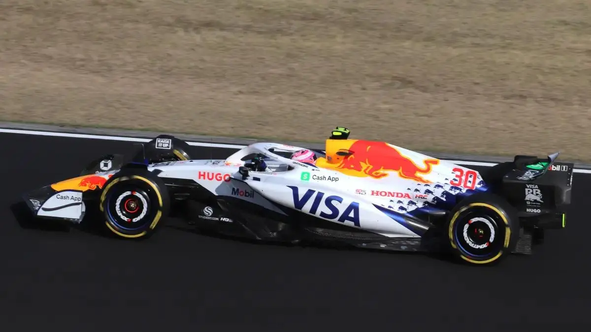 Liam Lawson driving a Formula One car