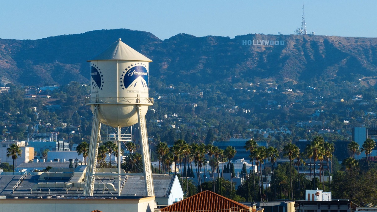 Paramount Pictures water tower with the Hollywood sign in the distance