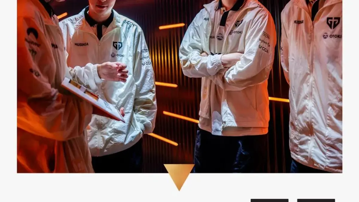 Gen.G players during a League of Legends match against T1
