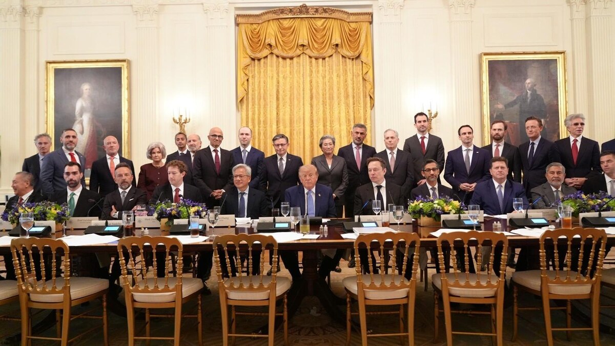 President Donald Trump speaking with technology executives during a White House artificial intelligence meeting