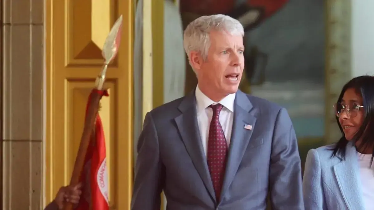 US Energy Secretary Chris Wright meeting Venezuelan officials in Caracas